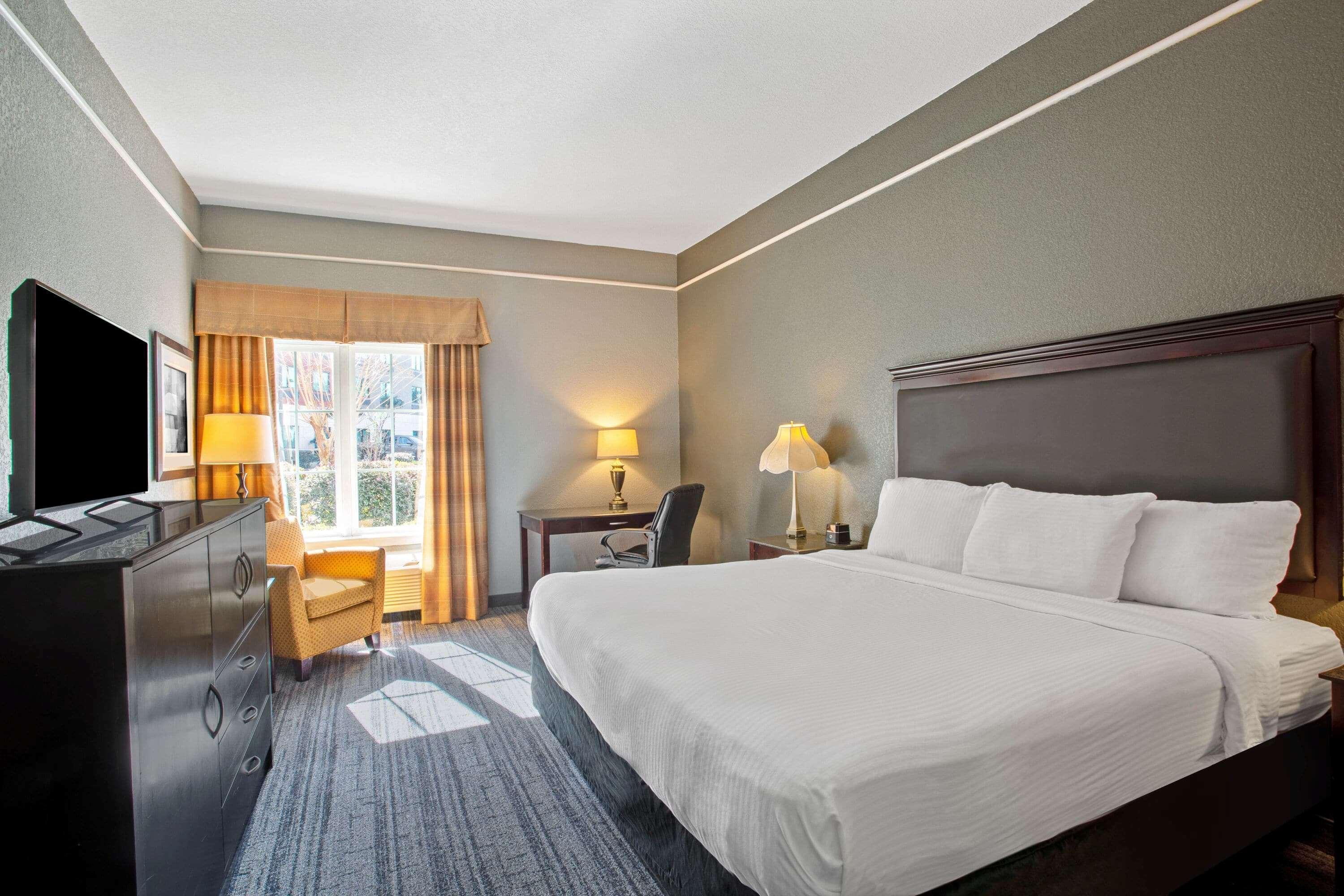 Hotel La Quinta By Wyndham - Tillman's Corner 3*