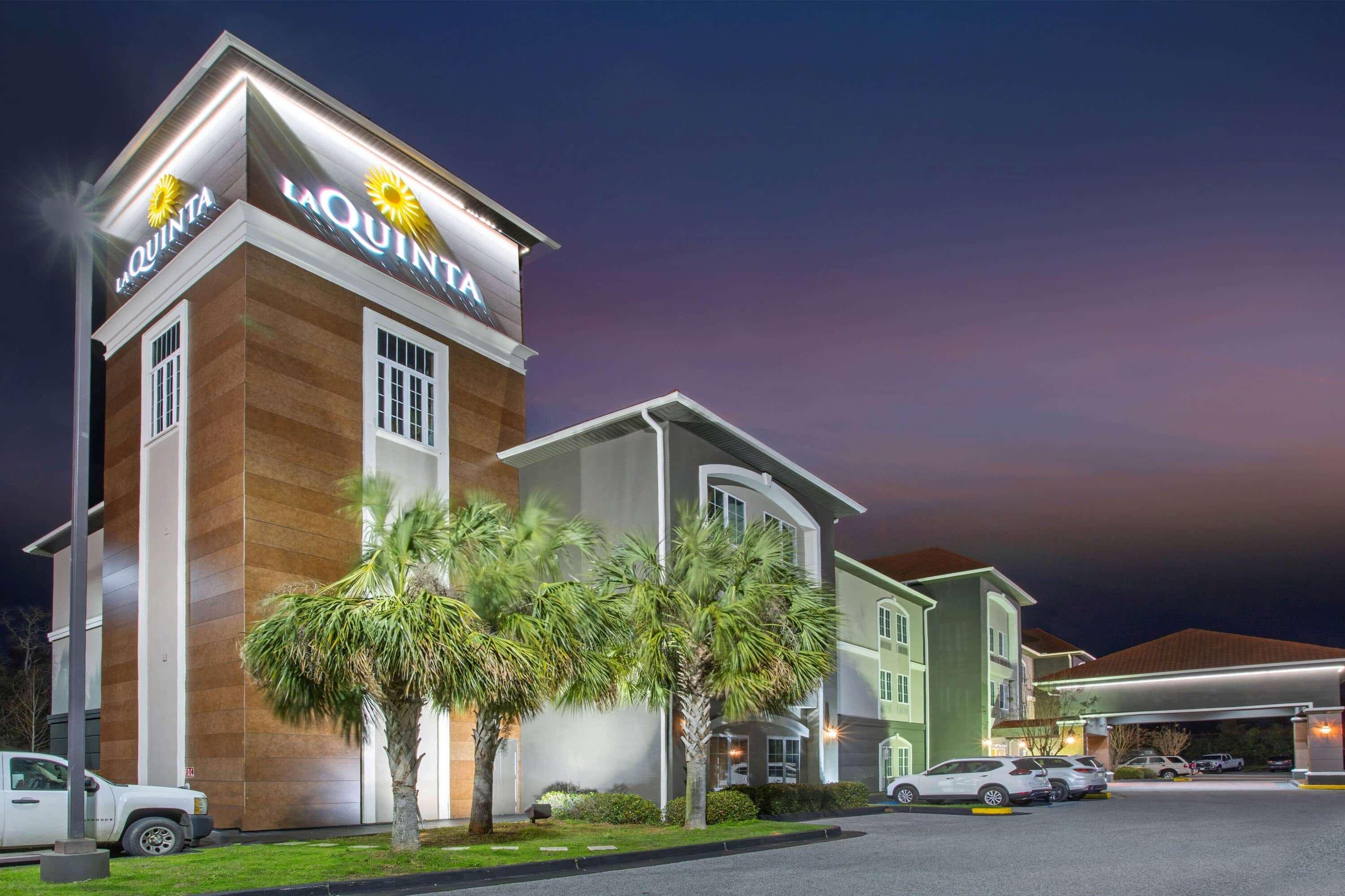 Hotel La Quinta By Wyndham - Tillman's Corner 3*
